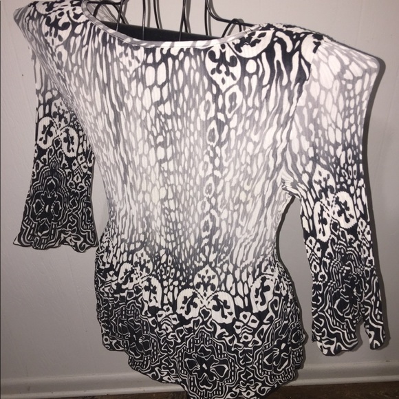 ❤️ Investments size medium stretch black white gray 3/4 length sleeve beaded - Picture 6 of 7